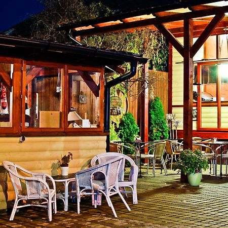 Penzion Restaurant Jakub ポプラト エクステリア 写真